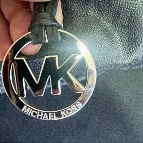 MICHAEL KORS Signature East West RING TOTE PURSE BLACK - Picture 12 of 16